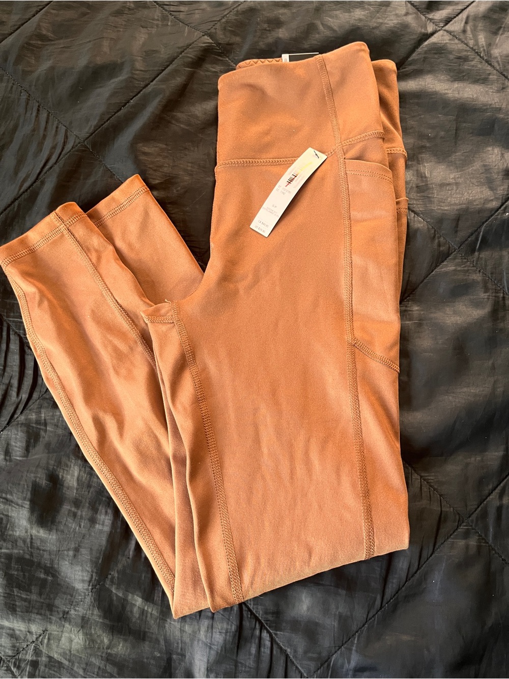 VSX tan high-waisted leggings with pockets NWT